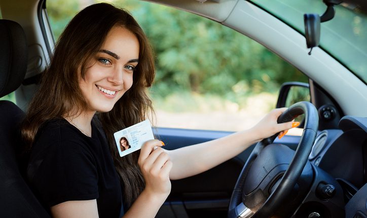 Yeni Ehliyet Çıkarmak İçin Gerekli Belgeler Nelerdir?