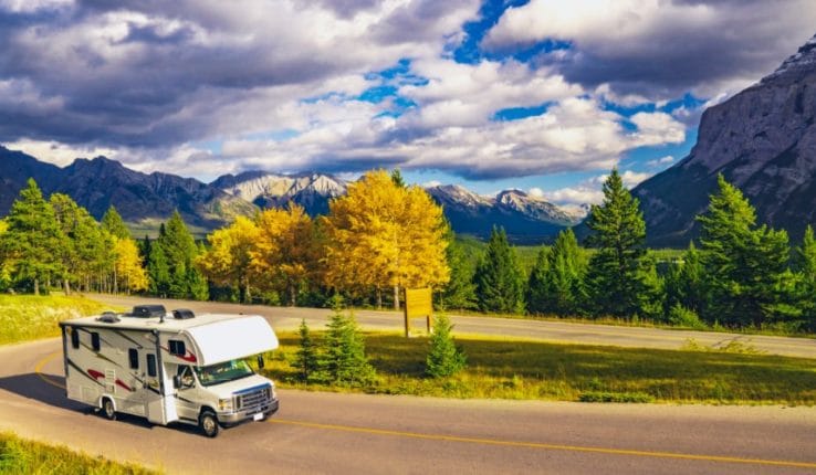 Yolculuk Başlasın: Karavan Kiralarken Nelere Dikkat Etmeli?
