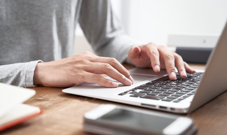 Teknoloji Herkes İçin mi?: Dijital Uçurum Nedir?